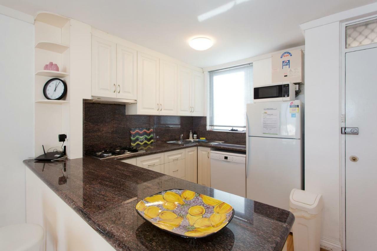 Ocean Breeze Apartment Fremantle Exterior foto
